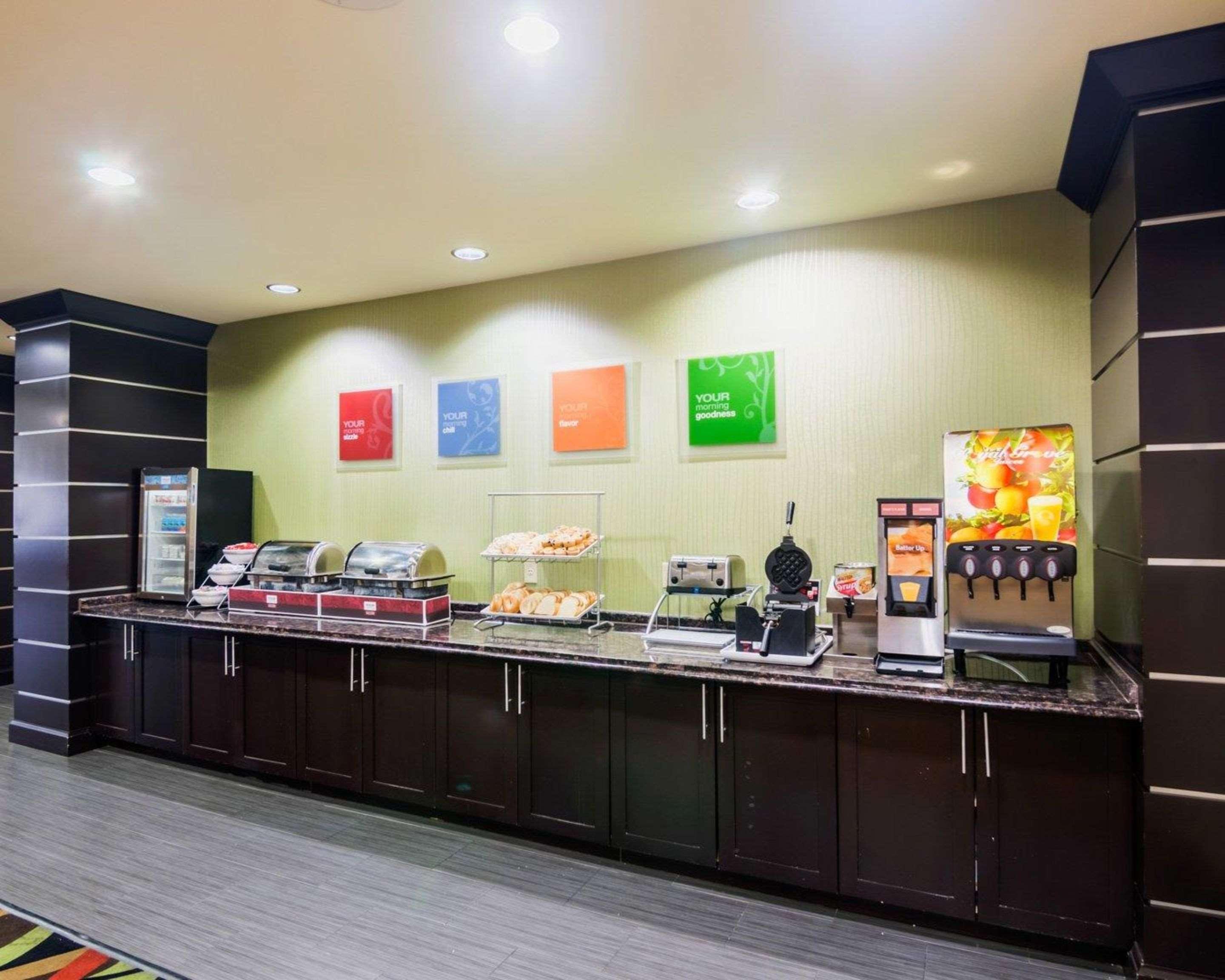 Comfort Suites Amarillo Extérieur photo
